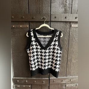 Houndstooth vest